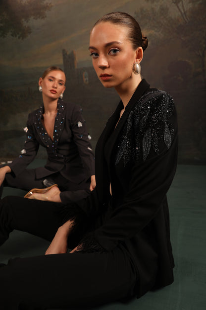 BLACK EMBROIDERED FEATHER PANT SET