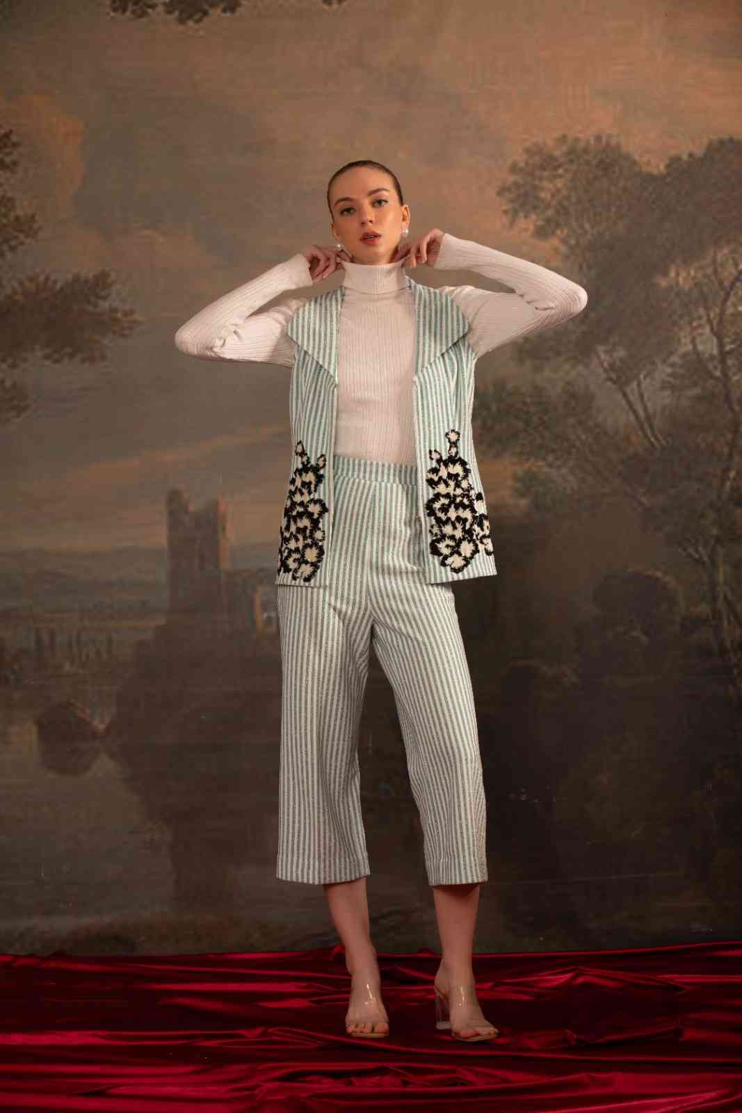 Green Floral Stripped Set