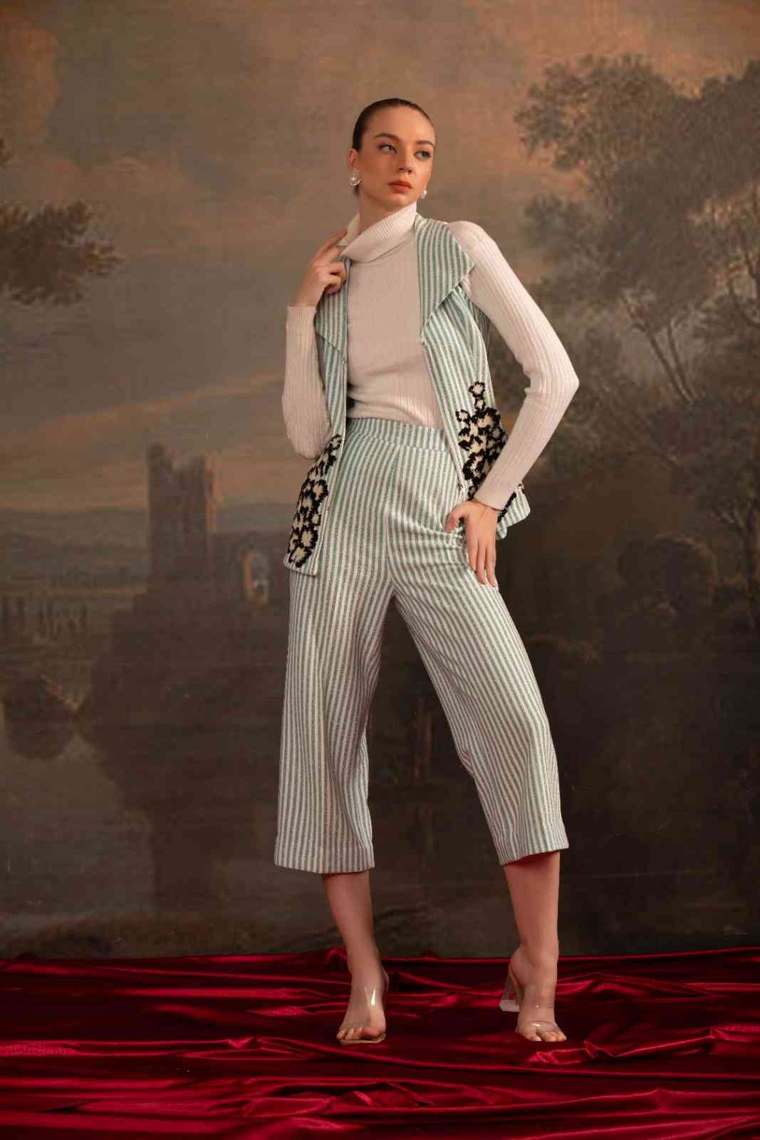 Green Floral Stripped Set