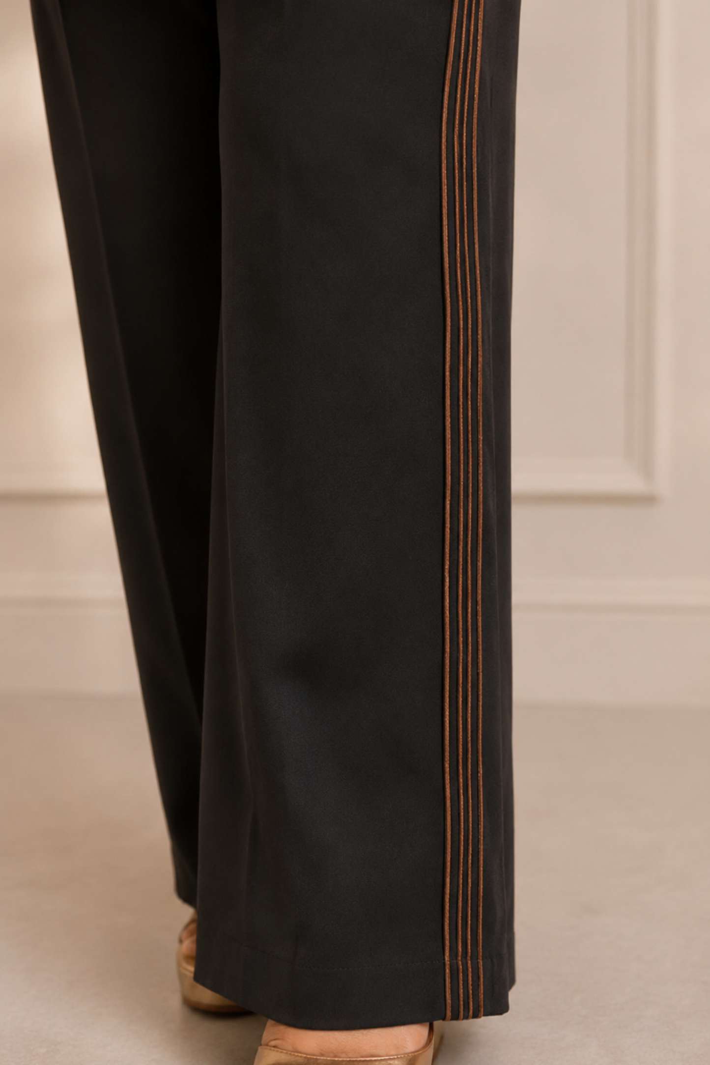 BLACK OASIS BLAZER SET